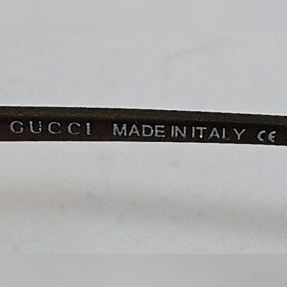 𝑮𝑼𝑪𝑪𝑰 𝑻𝒊𝒕𝒂𝒏𝒊𝒖𝒎 𝟏𝟑𝟓/𝑮𝒈𝟏𝟕𝟎𝟒 𝑩𝒓𝒐𝒏𝒛𝒆 𝑮𝒍𝒂𝒔𝒔𝒆𝒔 - Picture 9 of 10